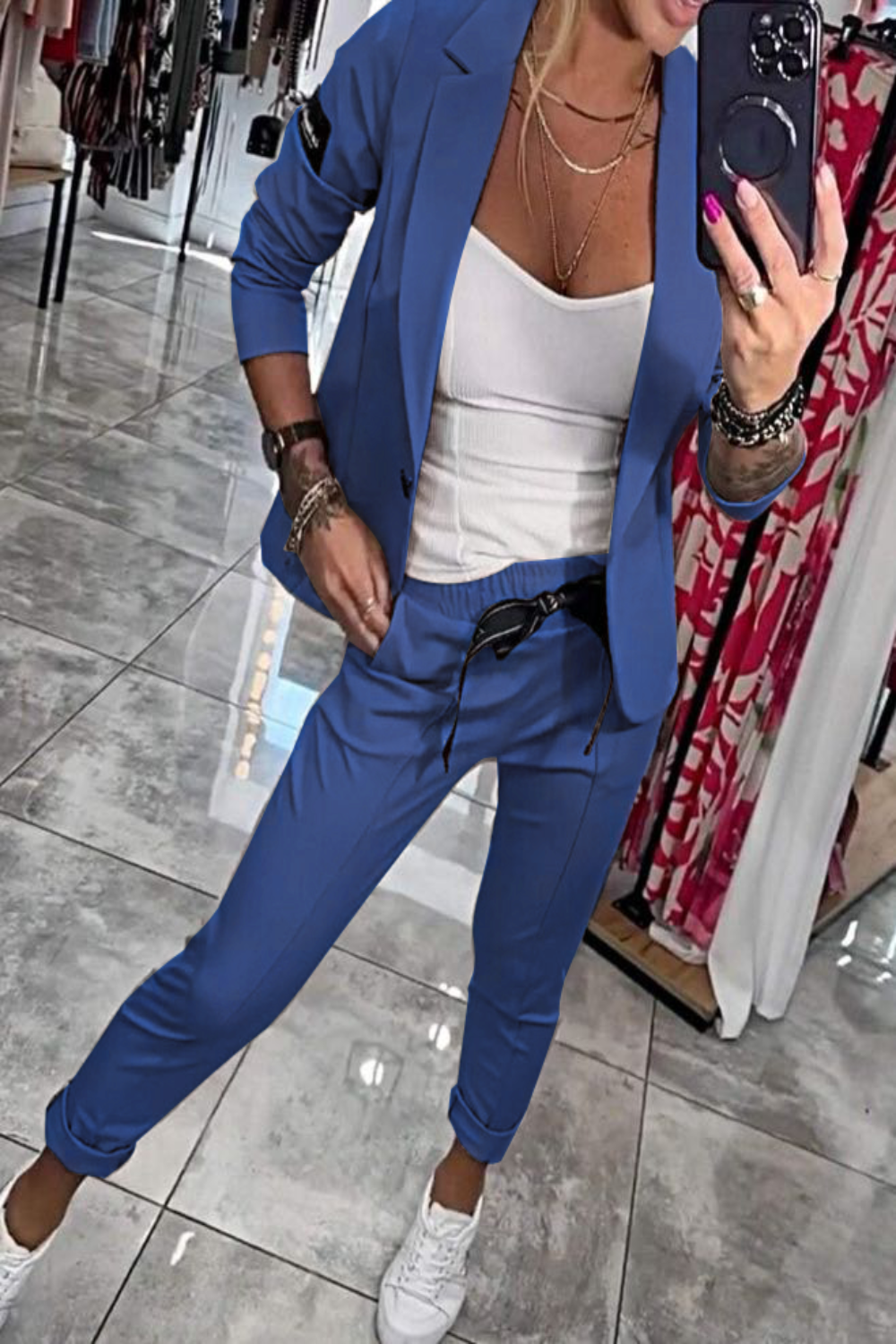 Moxie™ Zweiteiliges Damen-Set Oberteil mit Jacke und Gummizug